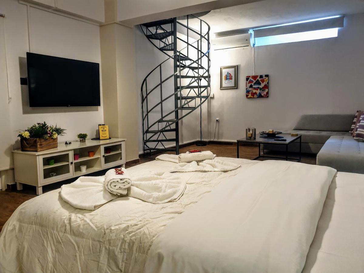 Ferienwohnung City House Loft Kalamata Exterior foto